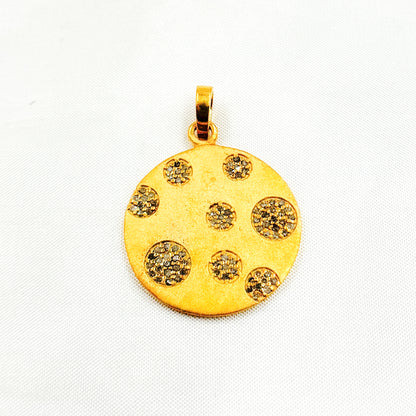 DP260. Diamond Sterling Silver Round Pendant