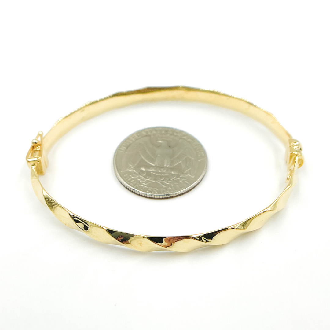 KG105. 14K Solid Gold Twisted Bangle