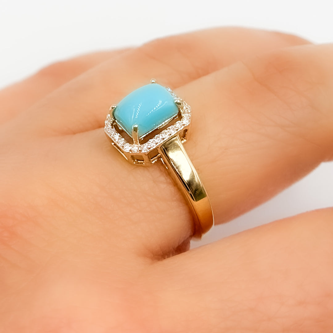 CR97176TQ7X5. 14K Solid Gold Diamond and Turquoise Ring