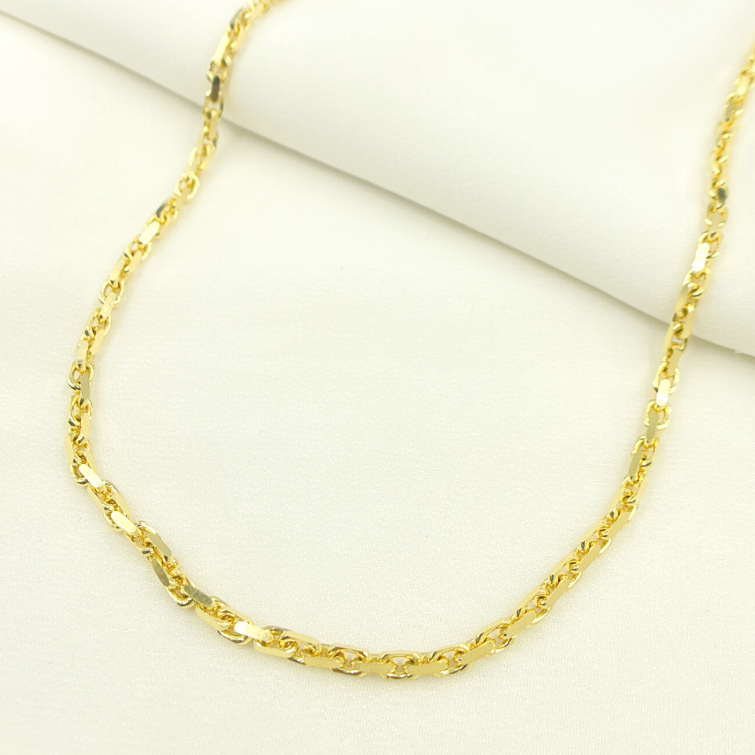 135R04CLH4. 14K Solid Gold Diamond Cut Box Link Chain