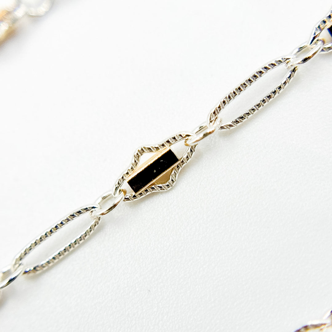 XM/901B/SP. 14K Sterling Silver and gold-filled fancy twisted oval link chain