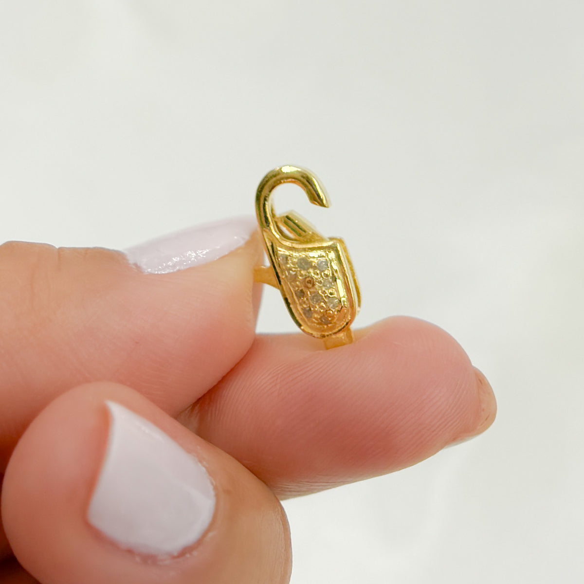DC615. Diamond Sterling Silver Lobster Clasp