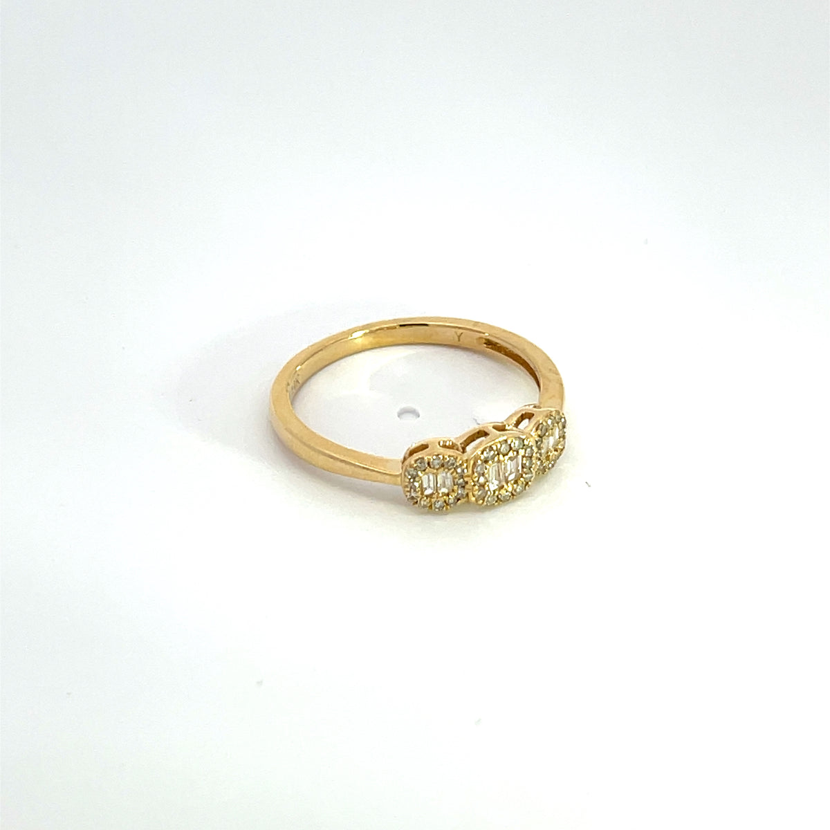 14k Solid Yellow Gold Diamond Ring.