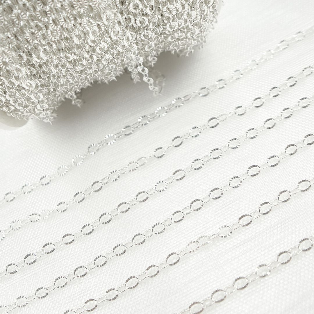 V187SS. Sterling Silver Hammered Oval Link Chain