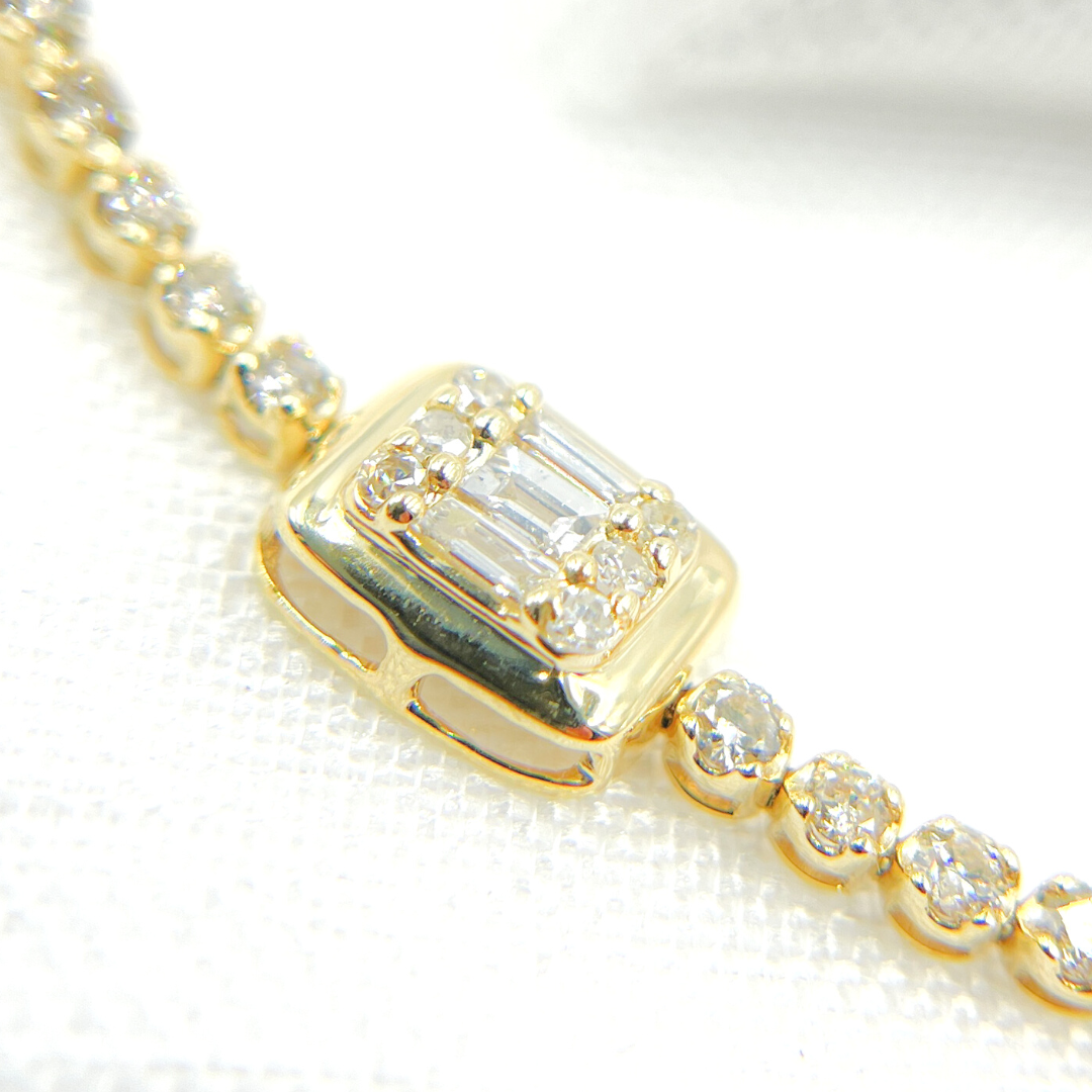 14k Solid Gold Diamond Bracelet. TJ0017