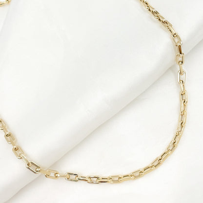 14K Yellow Gold Hollow Smooth and Flat Paperclip Chain