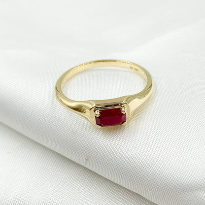 14K Solid Gold Gemstone Ring.
