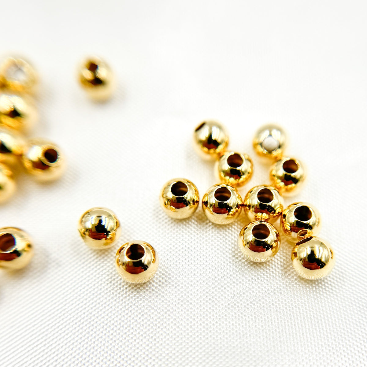 2925SB50H15. 5MM Gold Filled Seamless Beads
