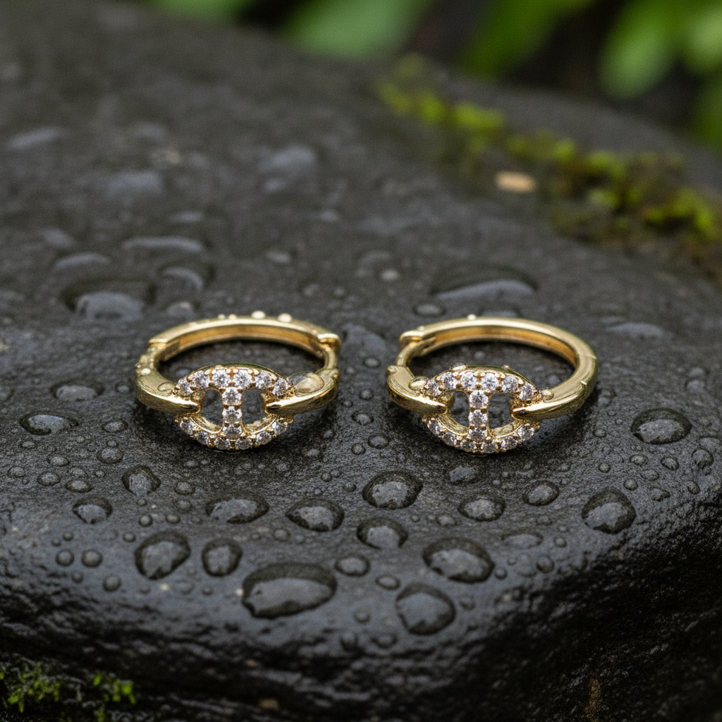 HP402126. 14K Solid Yellow Gold Diamond Hoop Earring