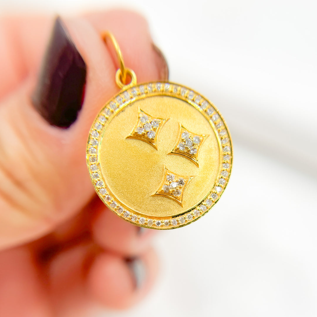 14K Solid Gold Diamond Circle Stars Charm. GDP244