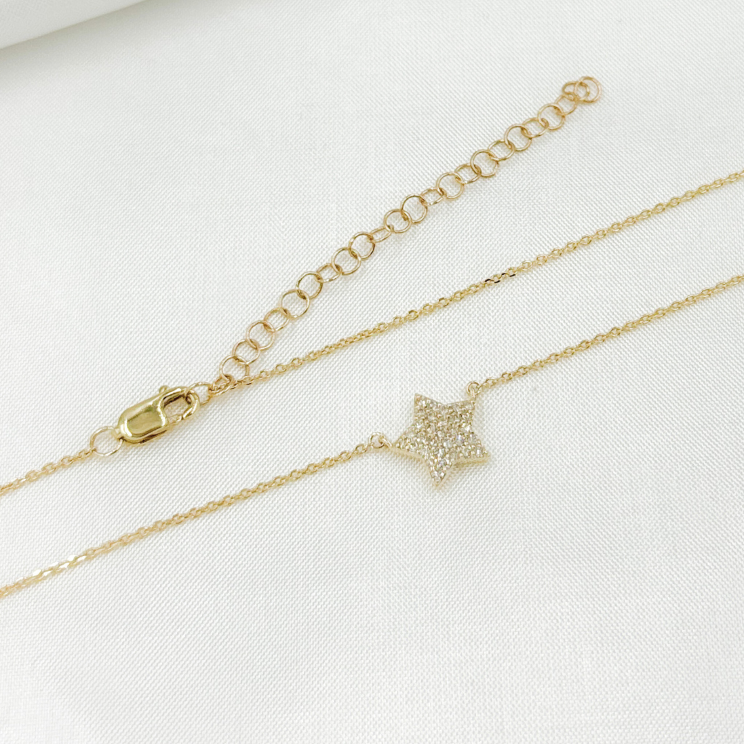 14K Solid Gold Diamond Star Necklace. NFB71413