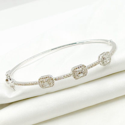 BNL68161. 14K White Solid Gold Diamond Bracelet