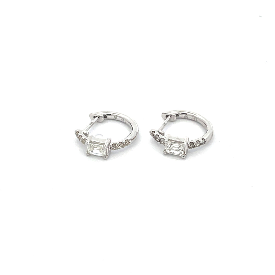 EHI56727. 14k Solid Gold Diamond Huggies