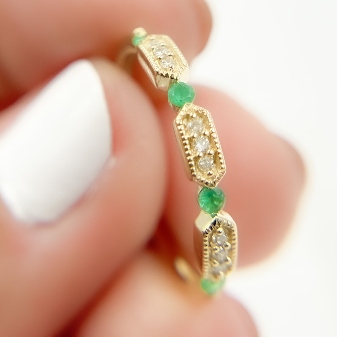 14K Solid Gold Diamond & Emerald Ring. RAD00539EM