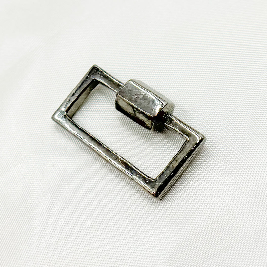 DC771. Sterling Silver Rectangle Screw Clasp