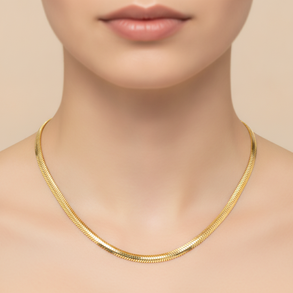 330CCTDBRA8. 14K Solid Gold Flat Snake Necklace