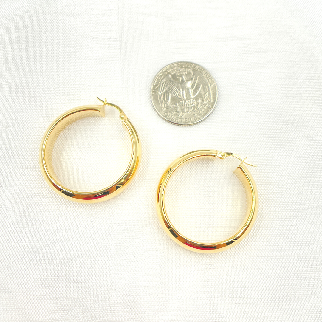 GER154. 14K Solid Gold Hollow Hoop