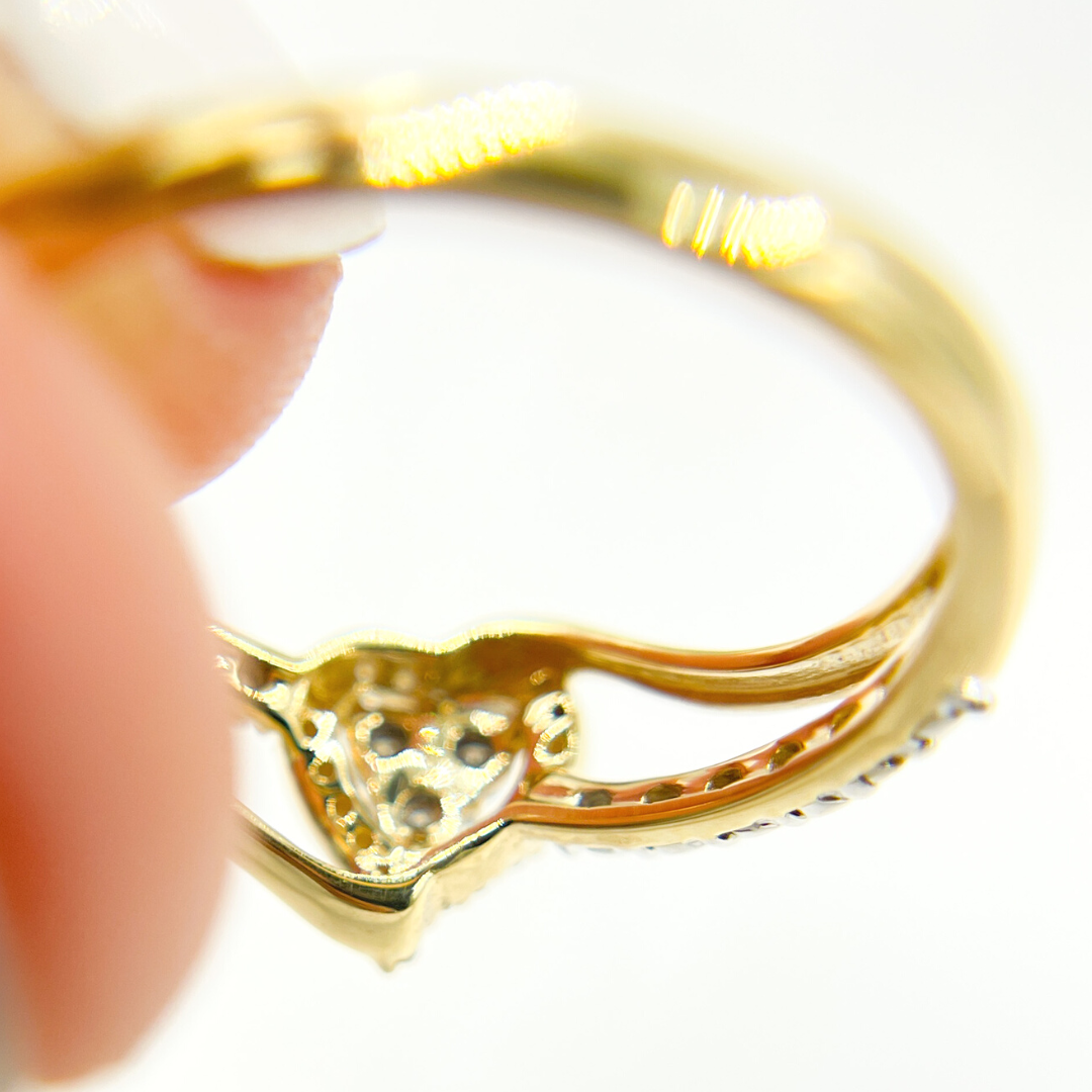 14K Solid Gold Diamond Heart Ring. RPB23608