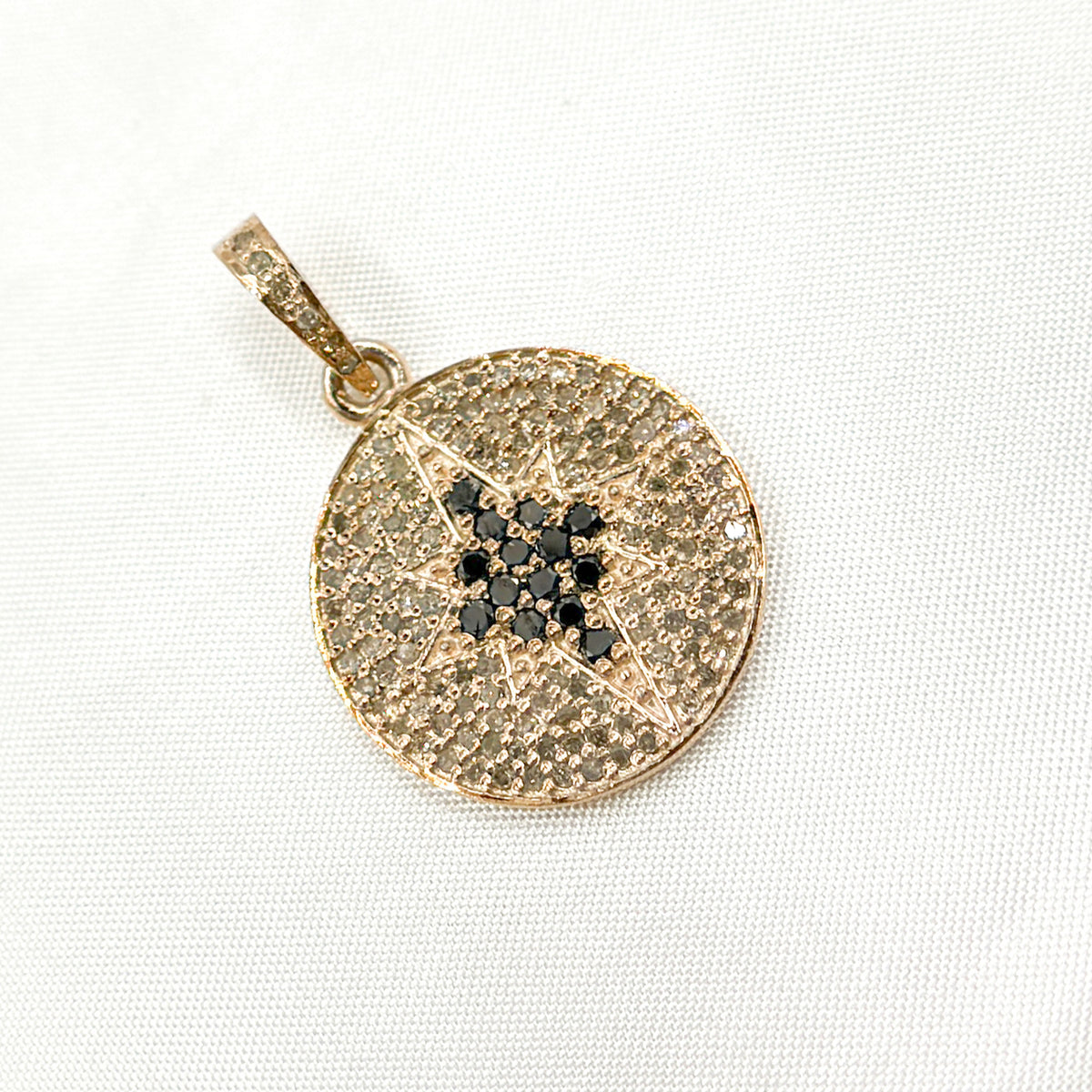 DP561. Diamond Sterling Silver Round Star Pendant with Black Diamond