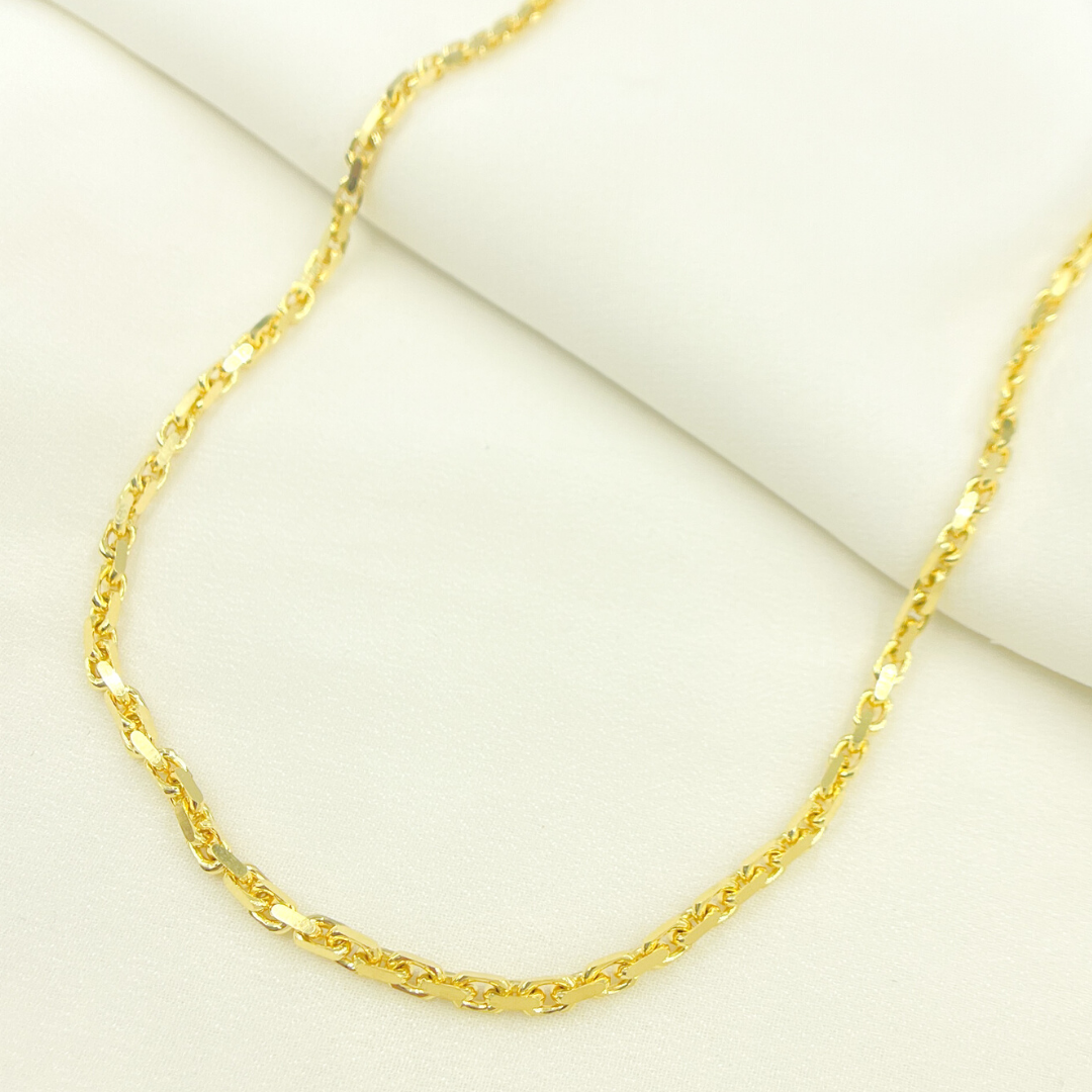 135R04CLH4. 14K Solid Gold Diamond Cut Box Link Chain