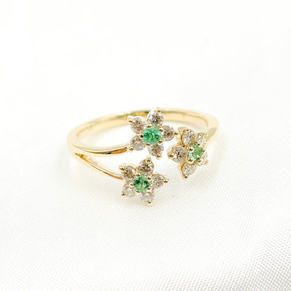 14K Solid Yellow Gold Diamond Open Flower Ring.