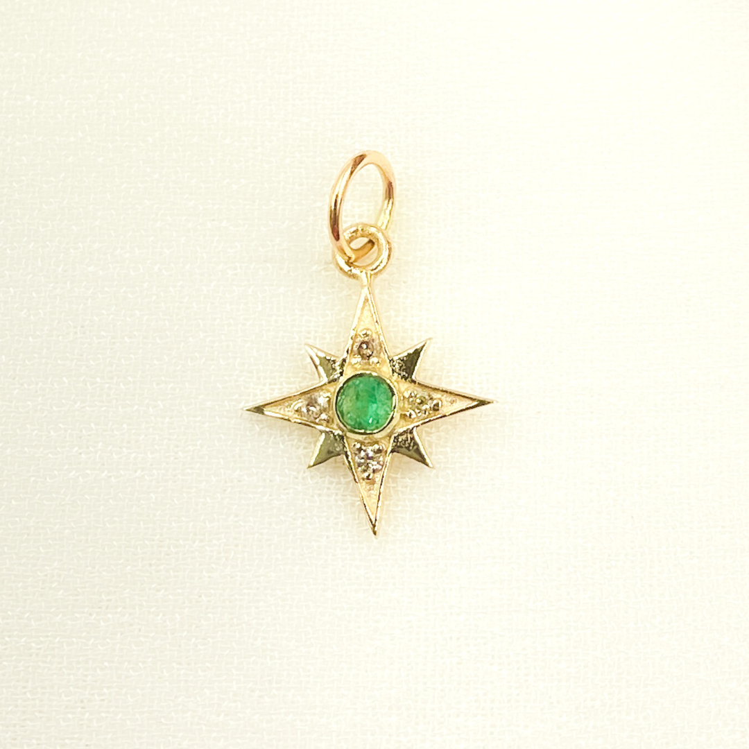 14K Solid Gold Diamond & Emerald Star Charm. GDP274