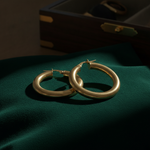 Load image into Gallery viewer, 15850000043. 14K Solid Gold Hollow Smooth Hoop Earrings