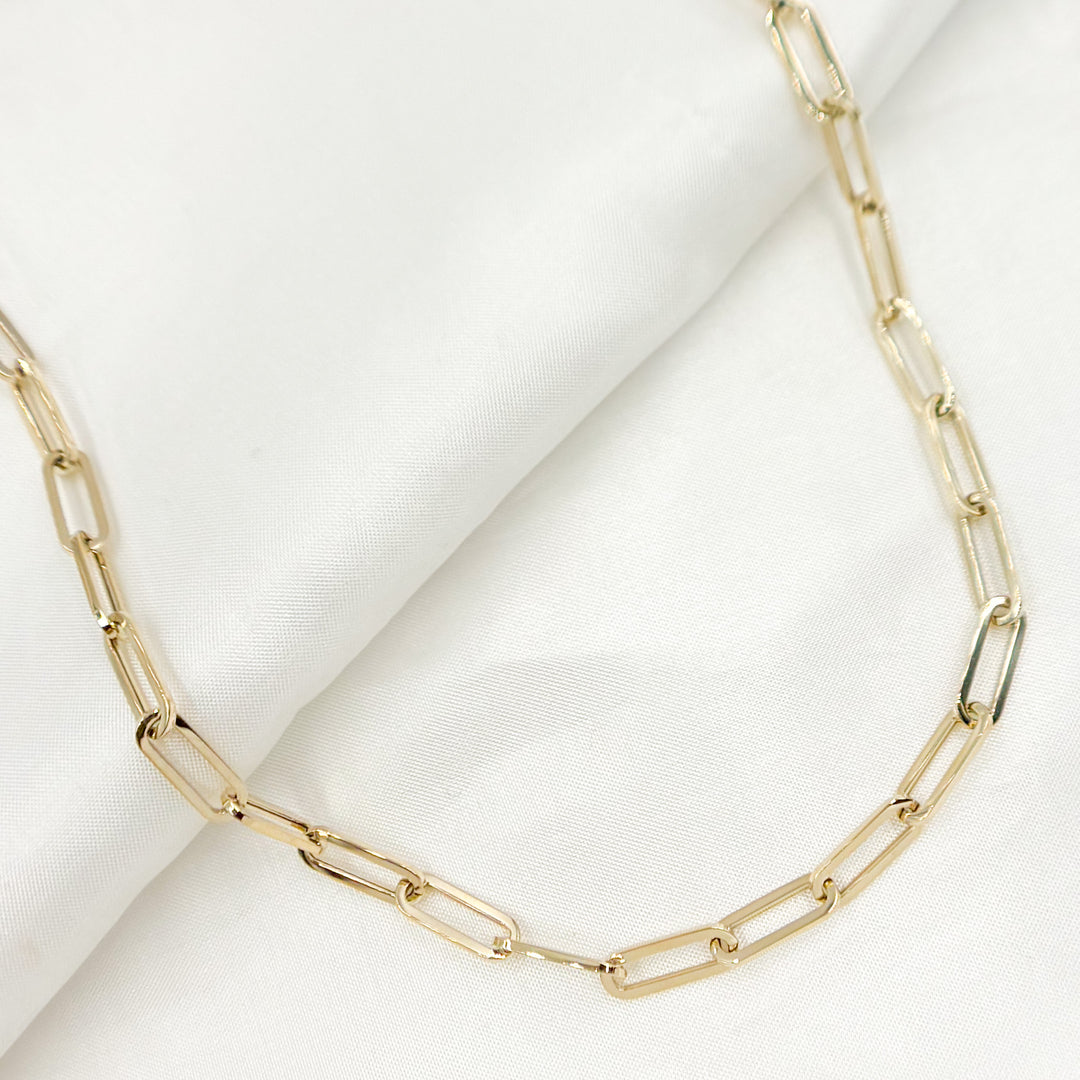 568/535/G. 14K Yellow Gold Hollow Flat Paperclip Chain