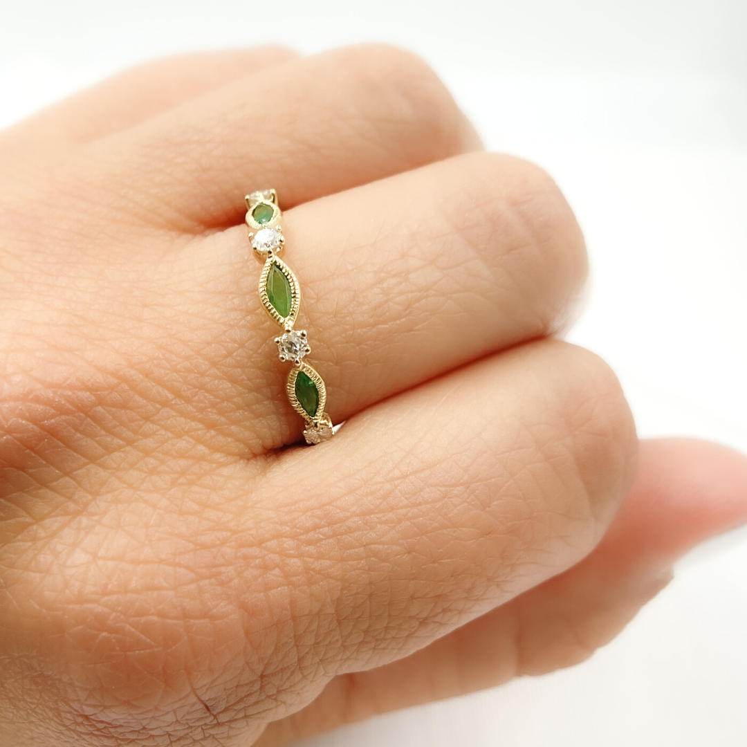 14K Solid Gold Diamond & Emerald Ring. RAD00549EM