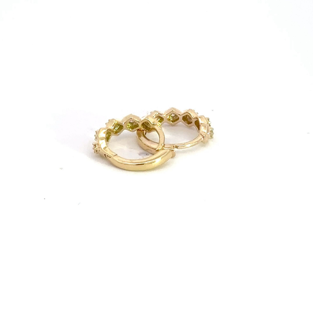 14K Solid Gold Diamond Hoop Earrings. HP402076Y