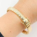 Load image into Gallery viewer, BNI68519. 14K Solid Gold Twisted Fancy Bangle with Diamonds