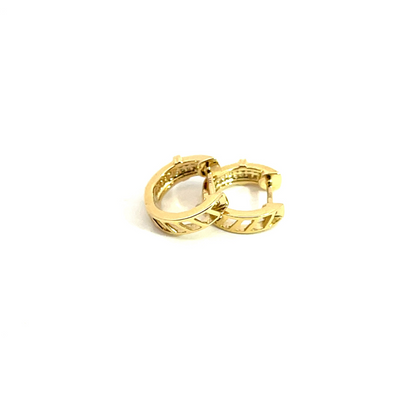 EHE56968Y. 14k Solid Gold Diamond Hoops