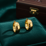 Load image into Gallery viewer, GER94. 14K Gold Smooth Hollow Hoop Earrings