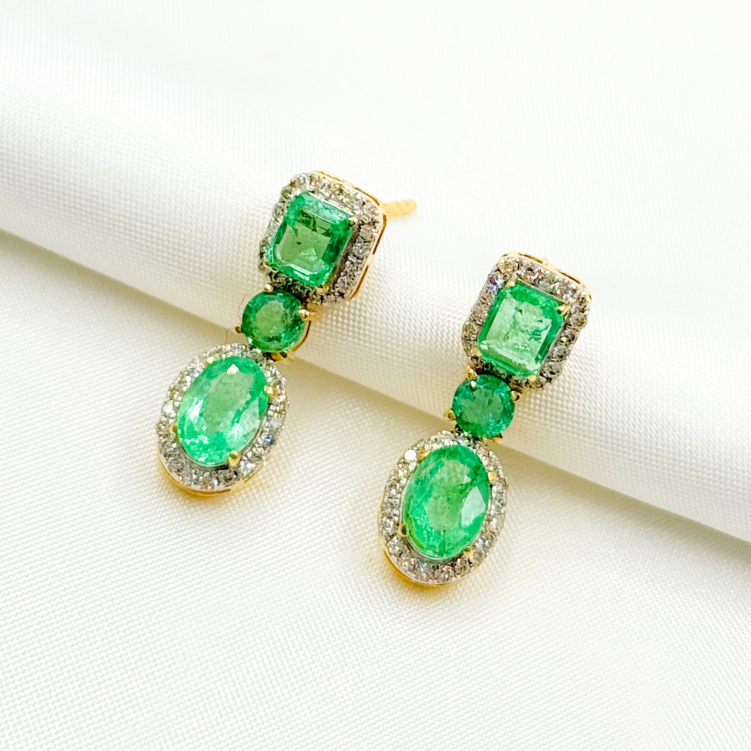 14k Solid Gold Diamond and Emerald Dangle Stud Earrings. GDT502EM