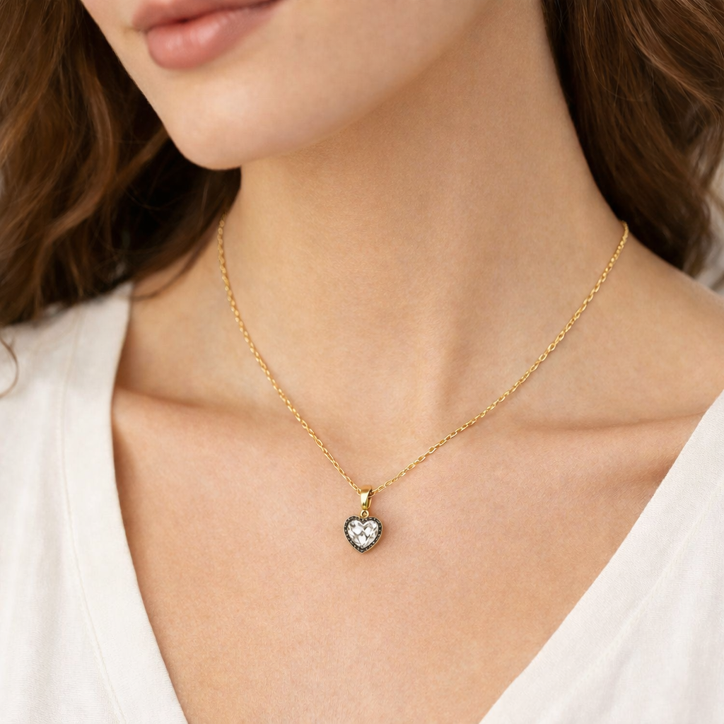 CMJ00350. 14K Solid Gold Heart-Shaped Lab Diamond Charm