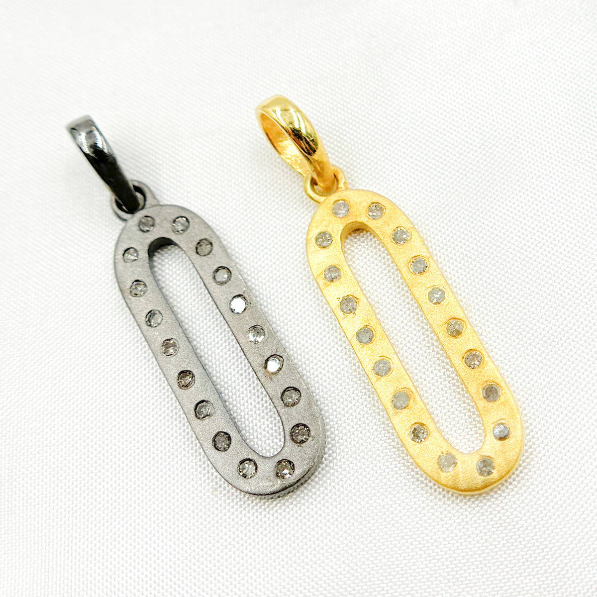 DP317. Diamond Sterling Silver Oval Pendant