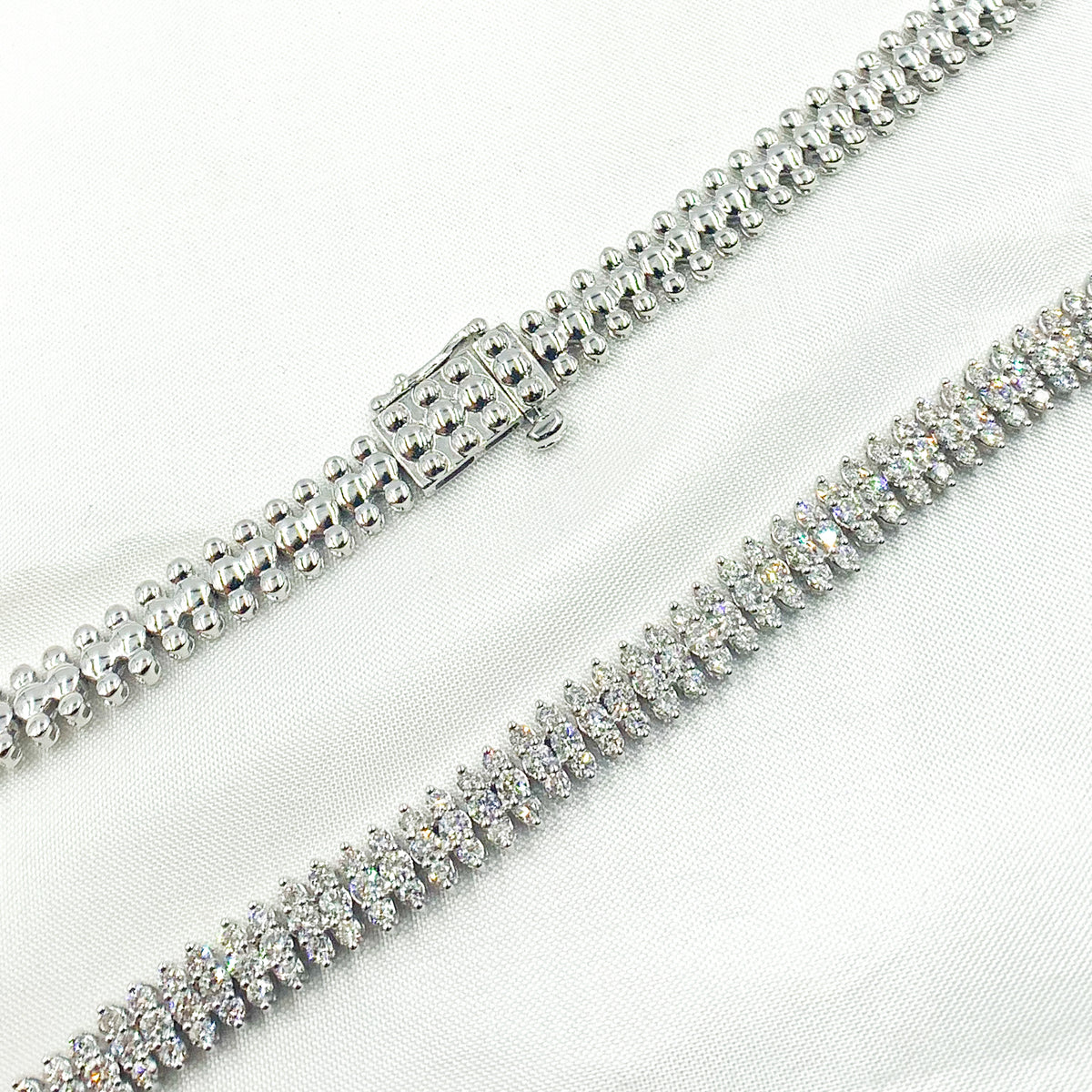NFT70751. 14K Solid White Gold Diamond Necklace