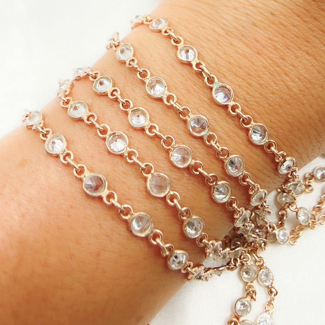CZ28. Cubic Zirconia Round Shape Connected Chain