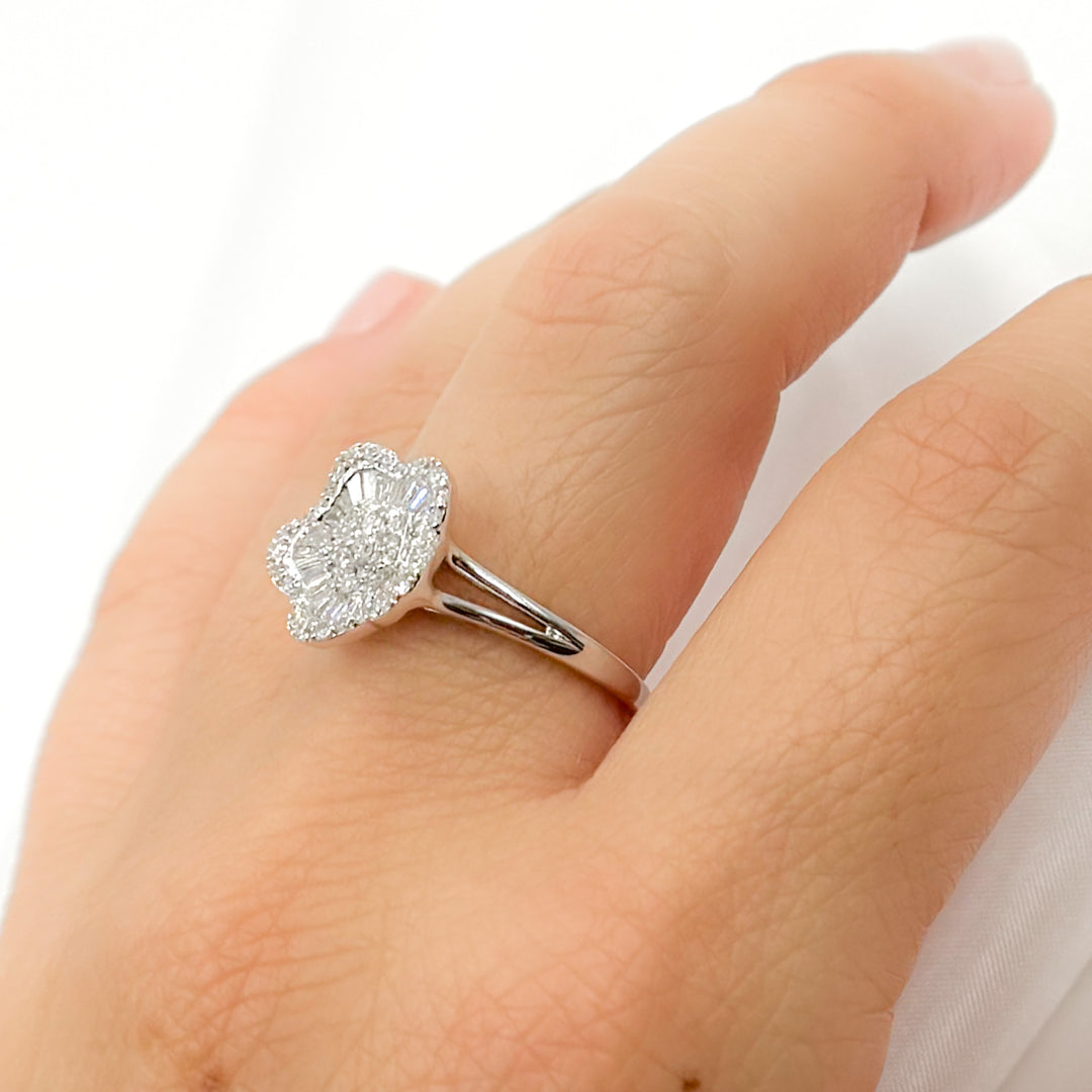 RN414040. 14k Solid Gold Diamond Flower Ring