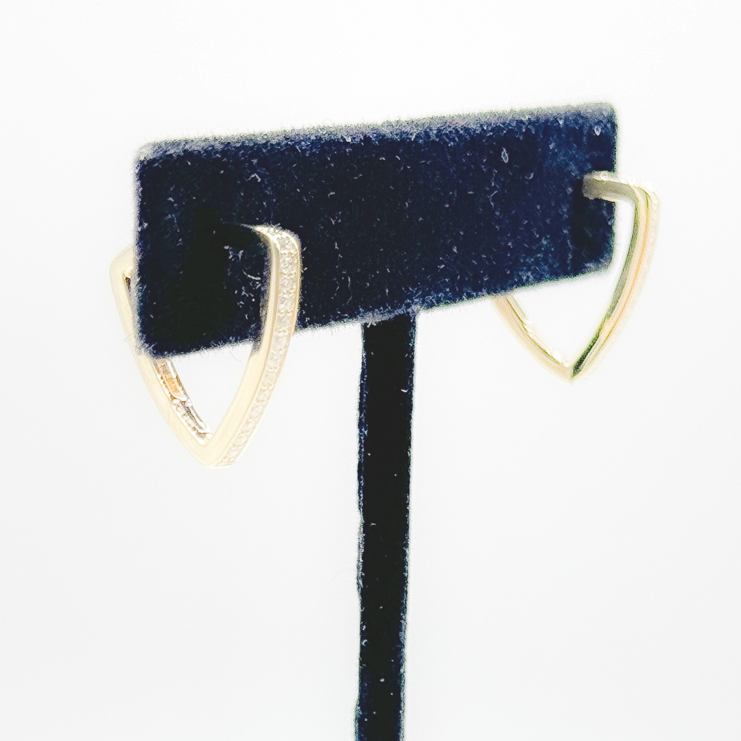 HP401946Y. 14K Solid Gold Diamond Triangle Hoops