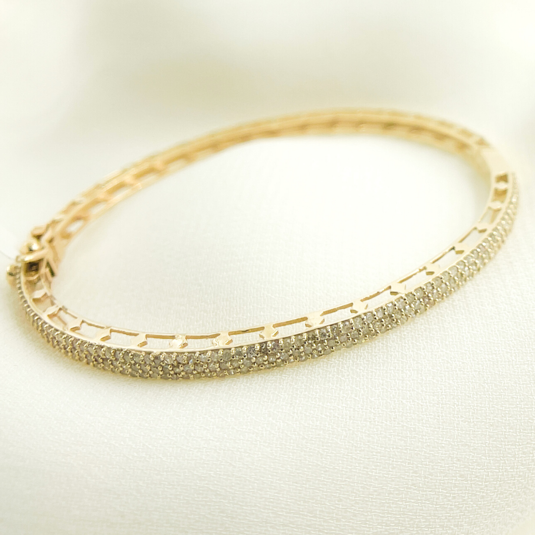 KG991. 14K Solid Gold Bangle with Diamonds