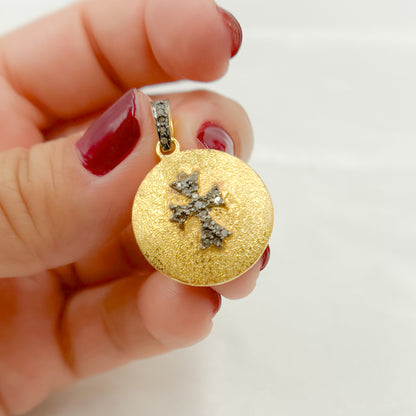 DP309. Pave Diamond Sterling Silver Round Cross Pendant