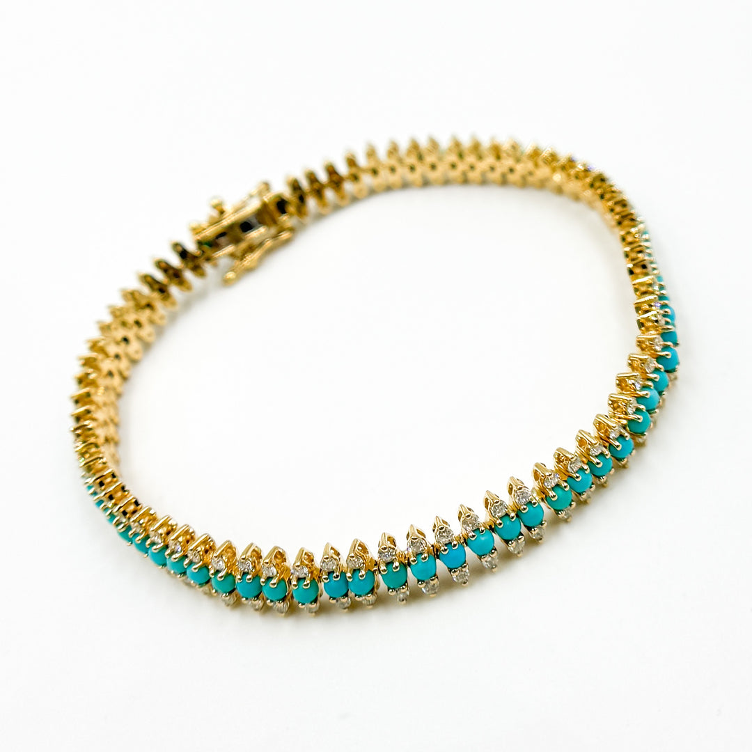 BFN60696TQ. 14k Solid Gold Diamond and Turquoise Bracelet