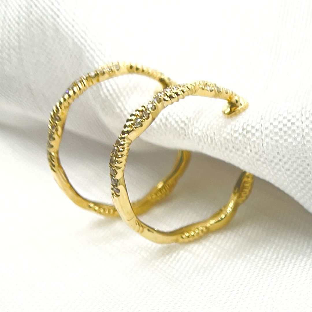 14K Solid Gold Cross Hoop Earrings. GDT101