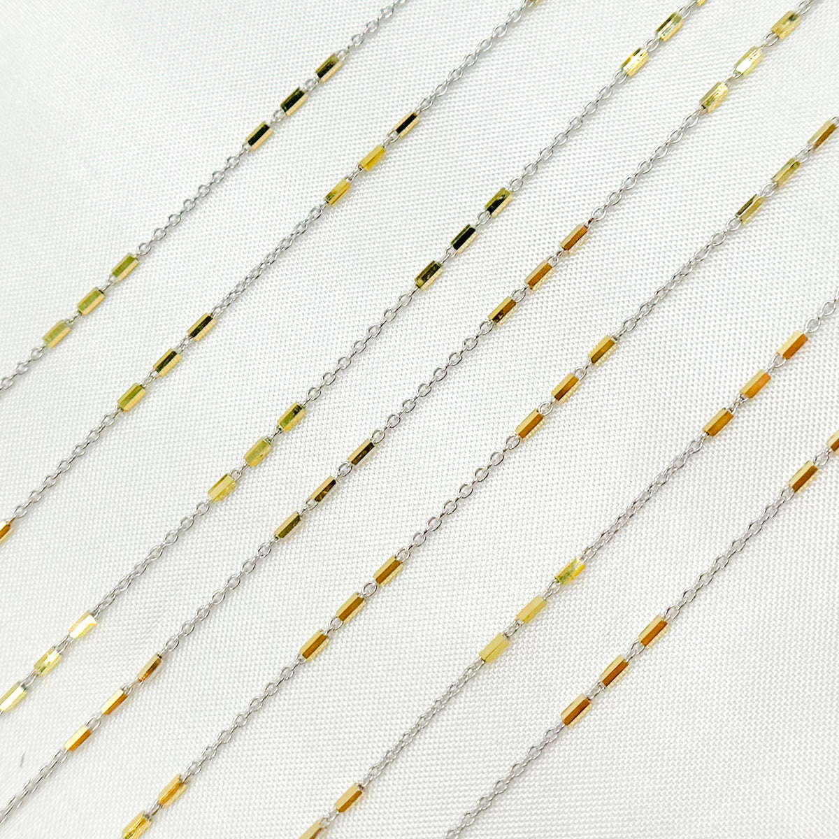14K Solid Gold Satellite Bar Chain