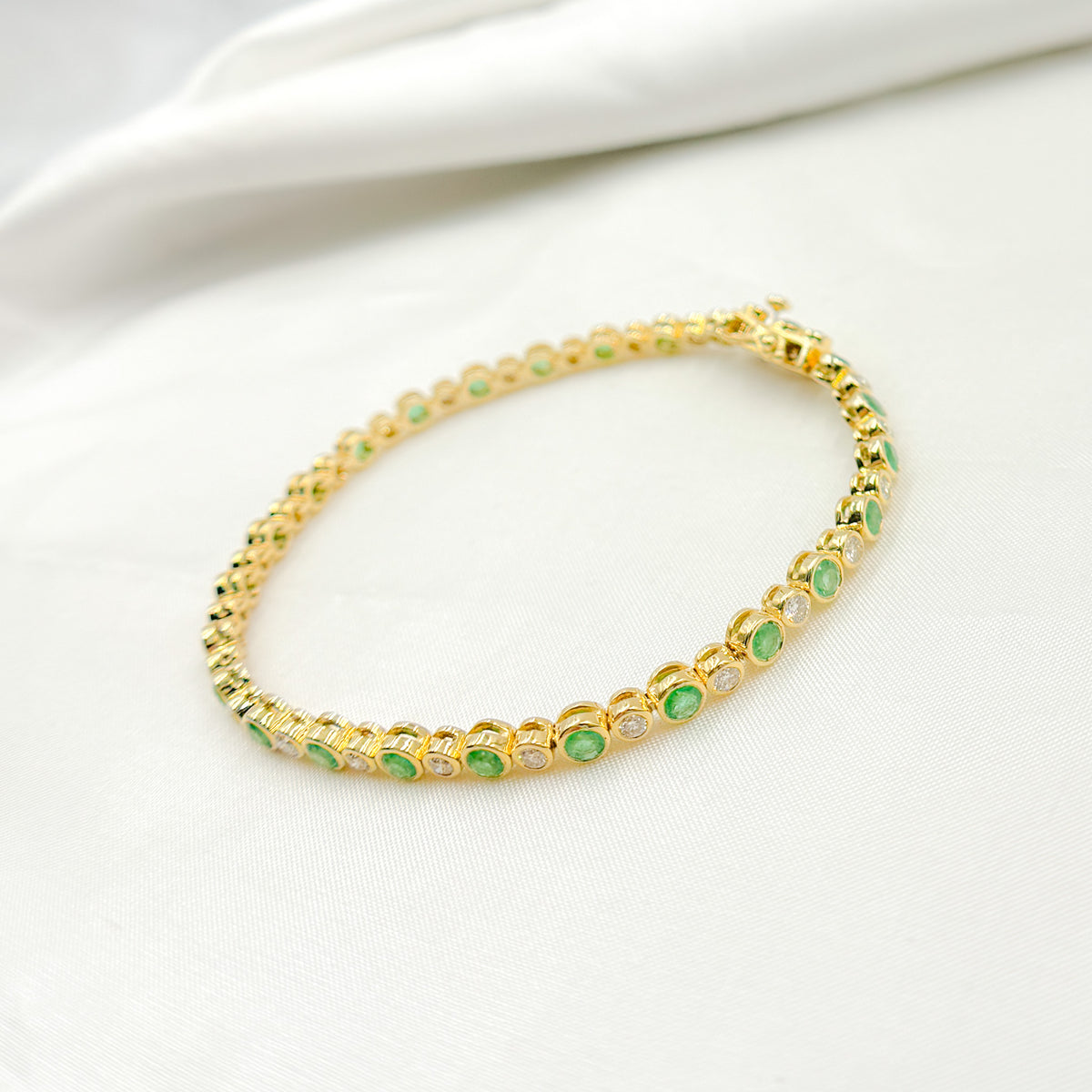 BTL65122EM. 14k Solid Gold Diamond and Gemstone Tennis Bracelet
