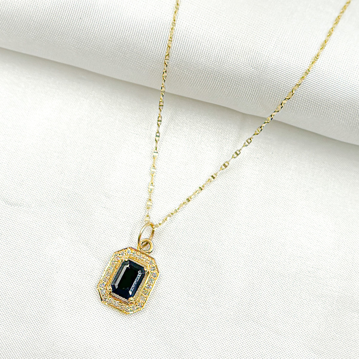 GDP410. 14K Solid Gold Diamond Rectangle Charm