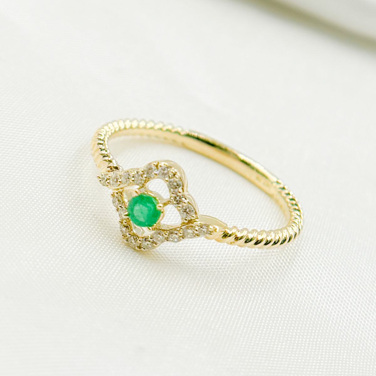 14K Solid Yellow Gold Diamond and Emerald Flower Ring.