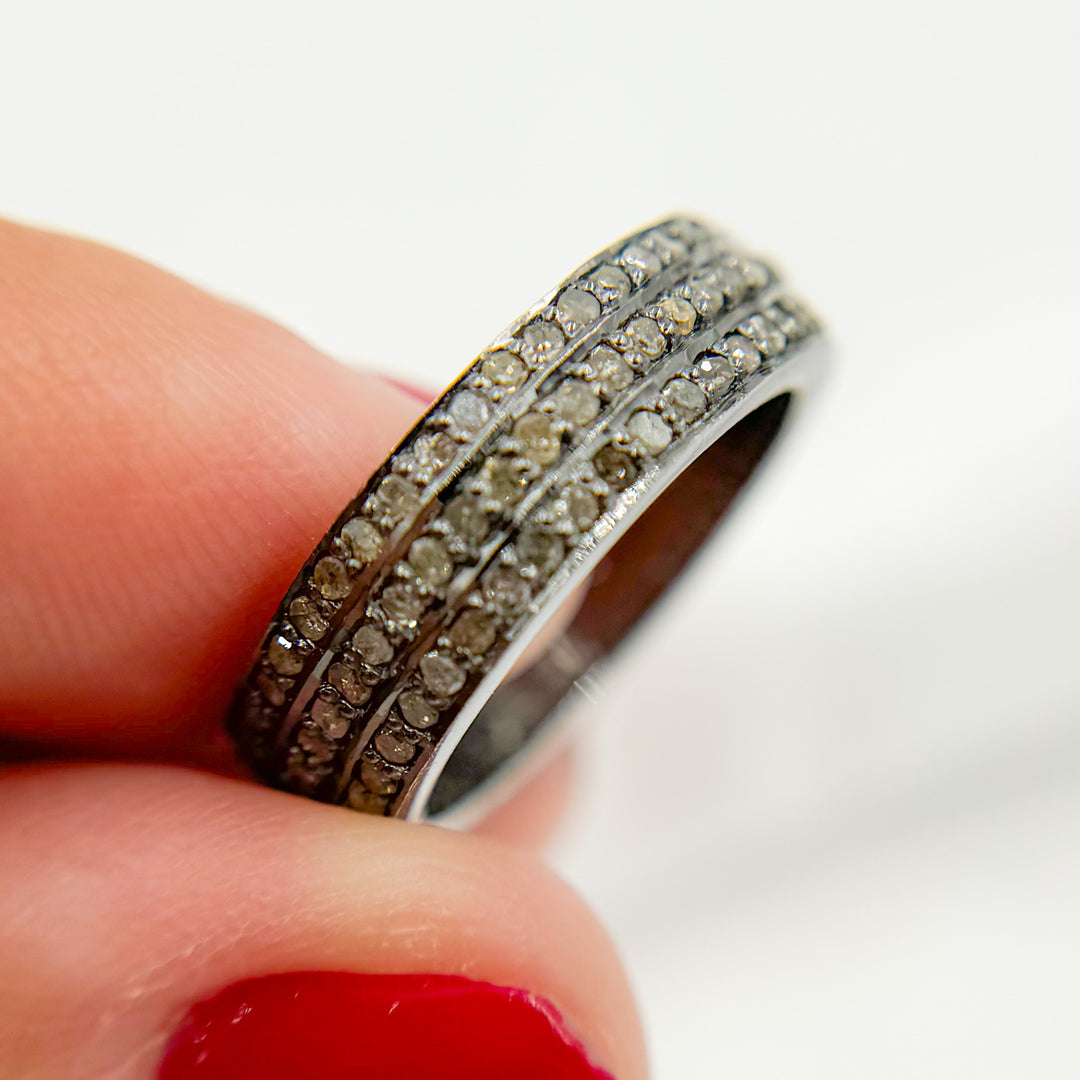 DE031. Diamond Black Rhodium Sterling Silver Ring