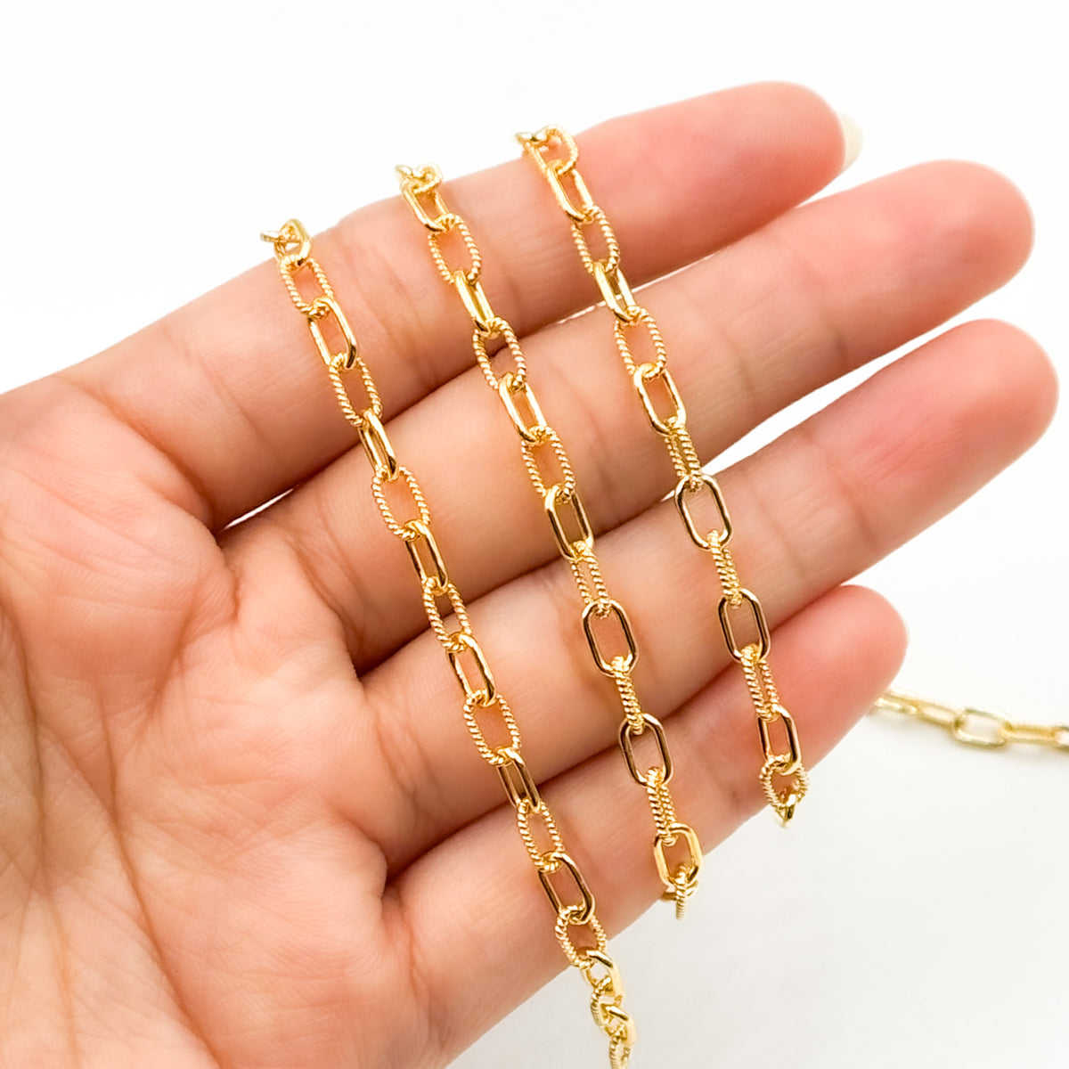 40061P1TGF. 14k Gold Filled Elongated Cable Twisted and Plain Link Chain